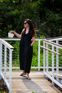 The Caroline Linen Maxi - Black