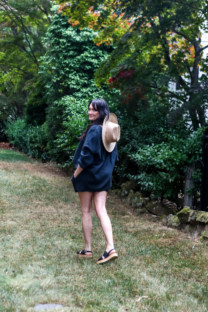 The Ann Top- Black
